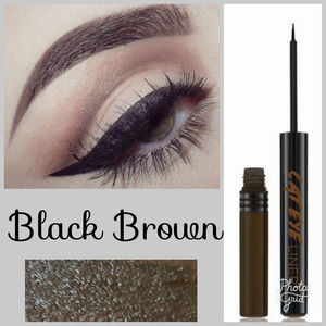 Jordana Cat Eyeliner